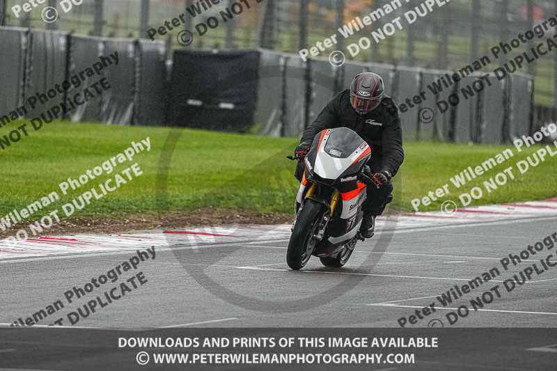 donington no limits trackday;donington park photographs;donington trackday photographs;estoril;event digital images;motorbikes;no limits;no limits trackdays;peter wileman photography;portugal;trackday;trackday digital images;trackday photos